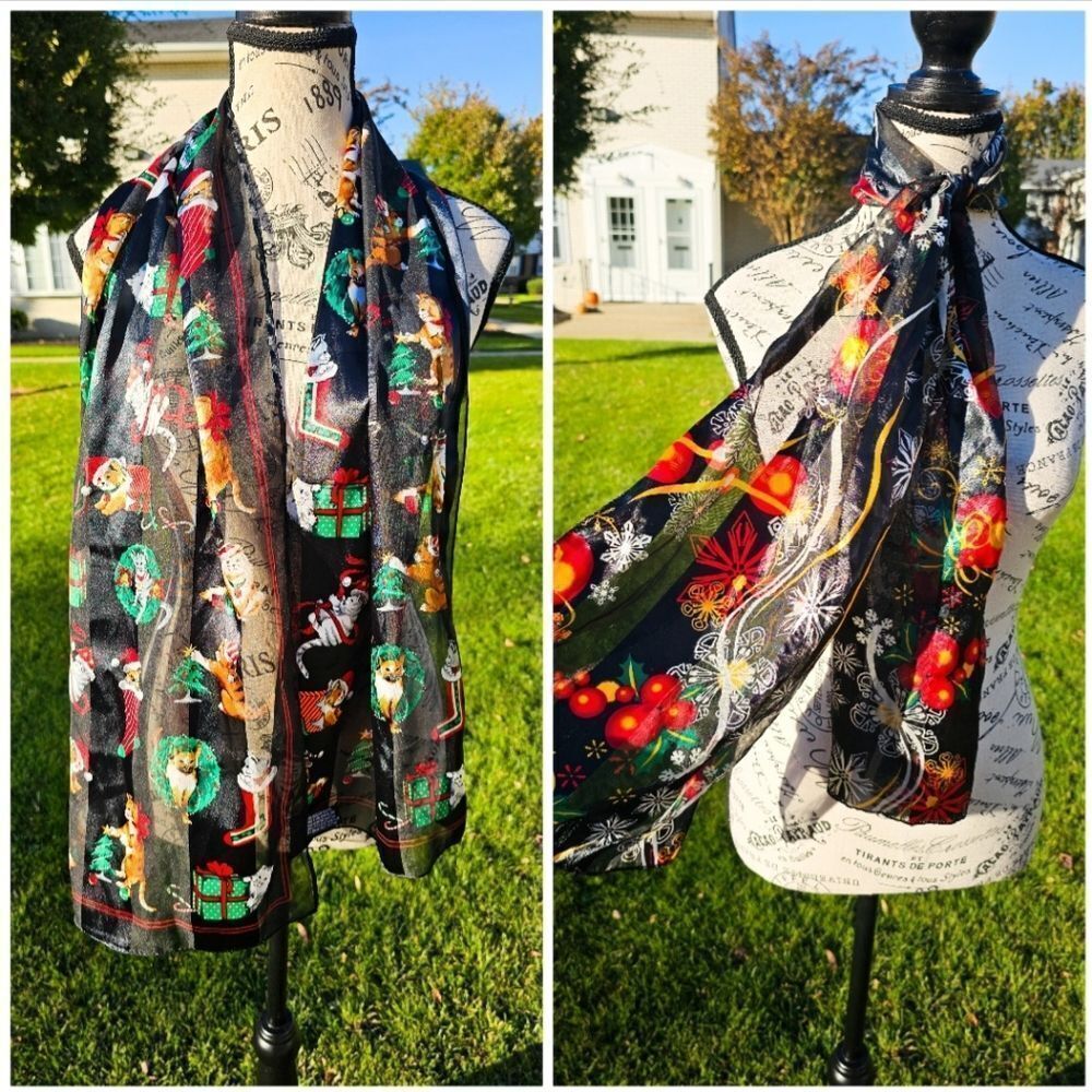 VTG Set Of 2 Festive Cats Ornament Print Oblong Holiday Theme Scarves.